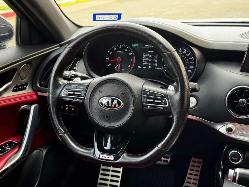 2020 Kia Stinger GT - Image 18 of 20