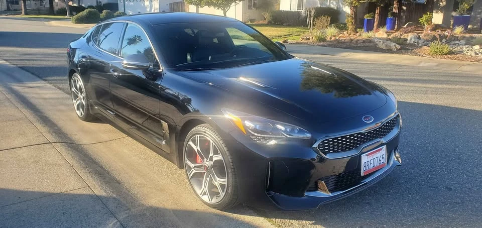 2020 Kia Stinger GT - Image 3 of 11
