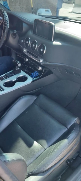 2020 Kia Stinger GT - Image 7 of 9