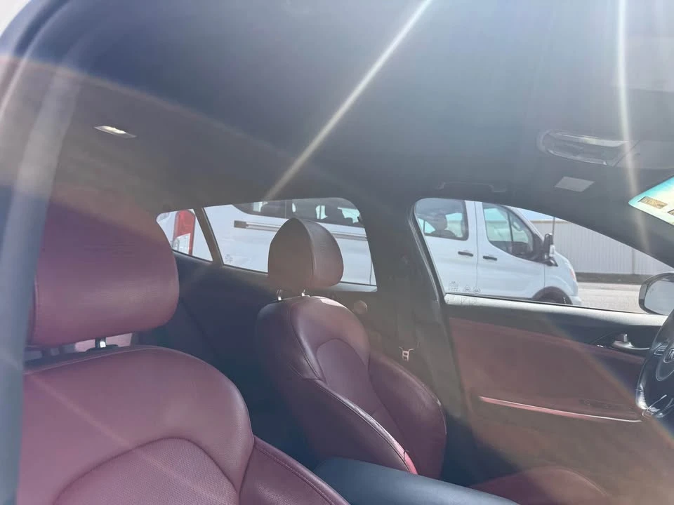 2020 Kia Stinger GT - Image 9 of 9