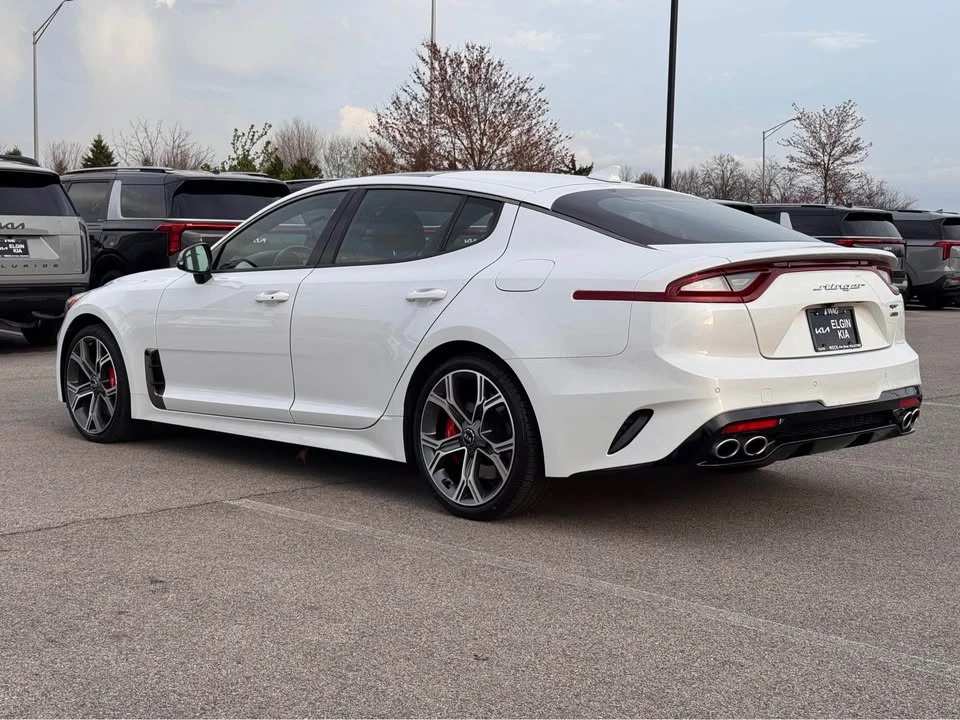 2020 Kia Stinger GT - Image 7 of 18
