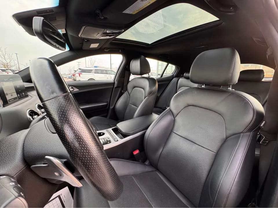 2020 Kia Stinger GT - Image 18 of 18