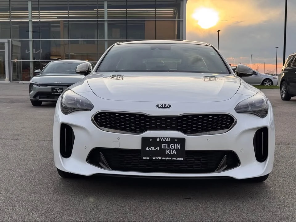 2020 Kia Stinger GT - Image 2 of 18