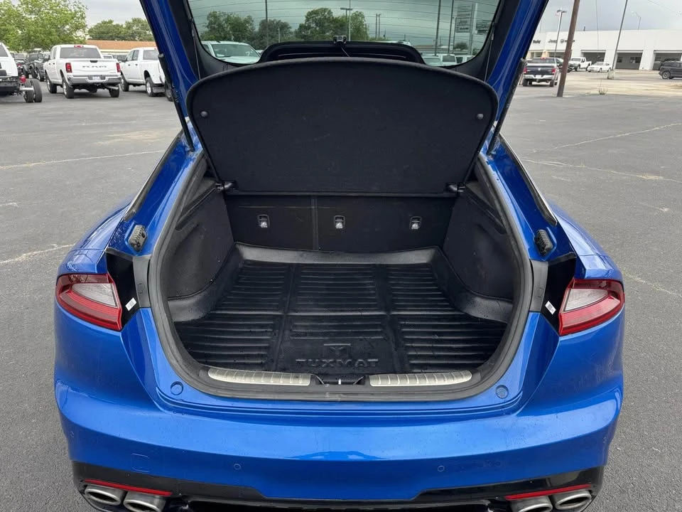 2020 Kia Stinger GT - Image 10 of 10
