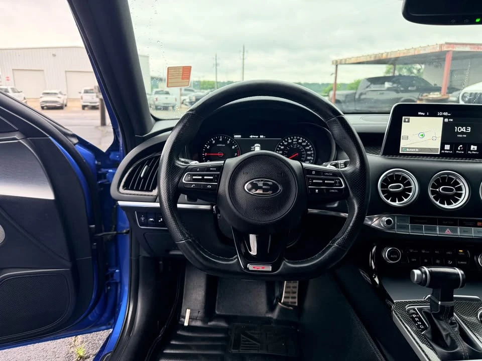 2020 Kia Stinger GT - Image 9 of 16