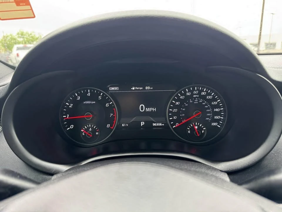 2020 Kia Stinger GT - Image 3 of 10