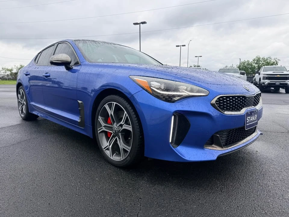 2020 Kia Stinger GT - Image 2 of 16