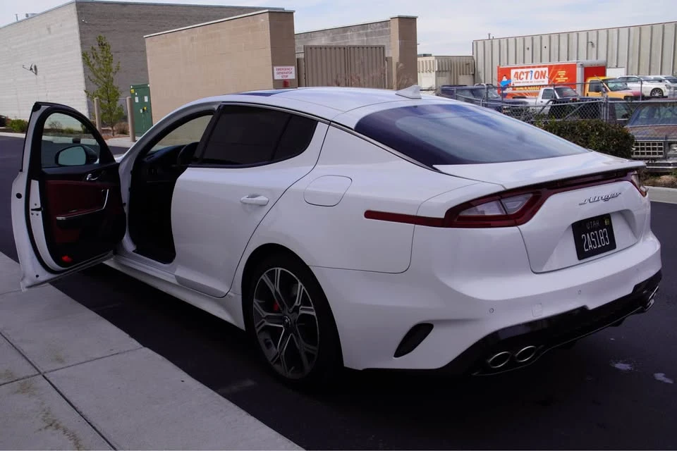 2020 Kia Stinger GT - Image 6 of 18