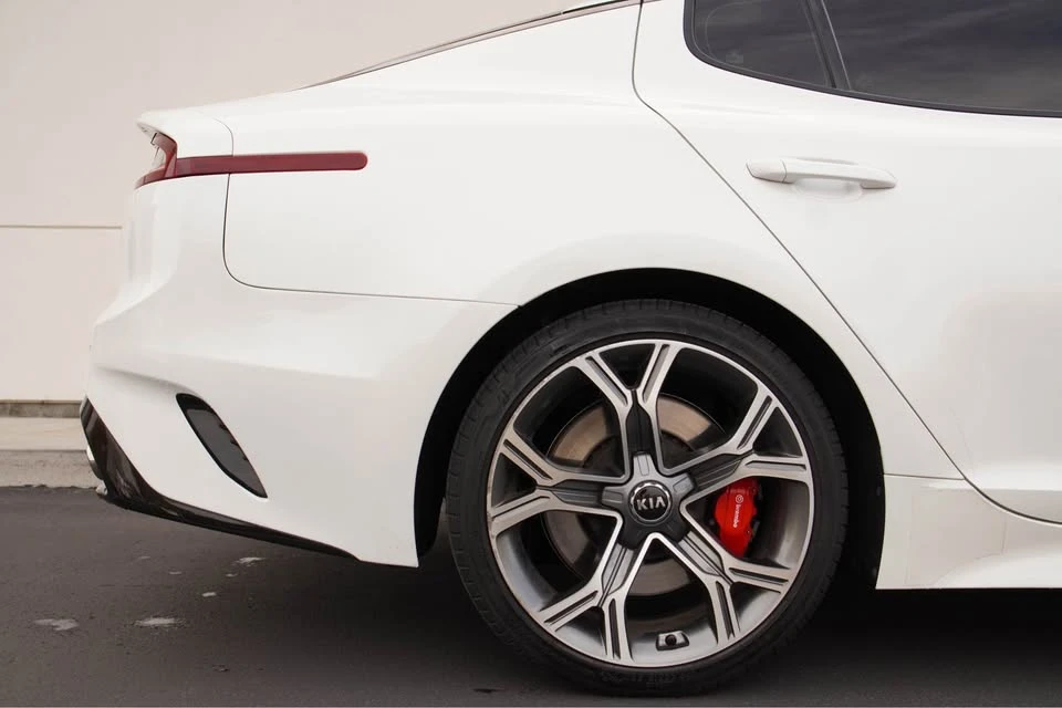 2020 Kia Stinger GT - Image 3 of 18