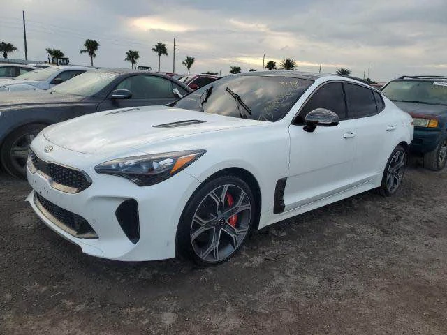2020 Kia Stinger GT - Image 16 of 18