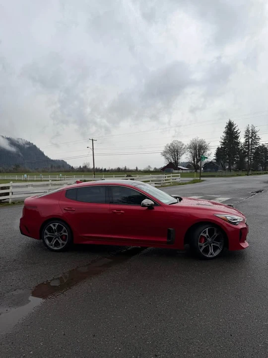 2020 Kia Stinger GT - Image 4 of 13