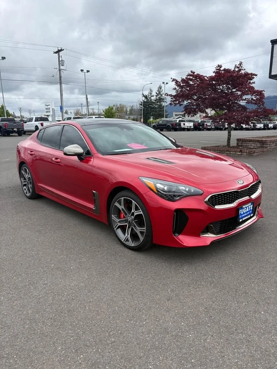 2020 Kia Stinger GT - Image 2 of 10