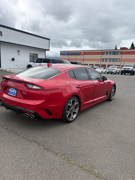 2020 Kia Stinger GT - Image 4 of 10