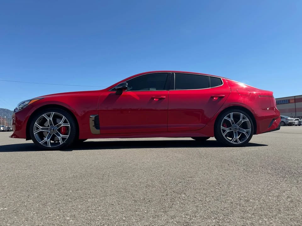 2020 Kia Stinger GT - Image 9 of 20