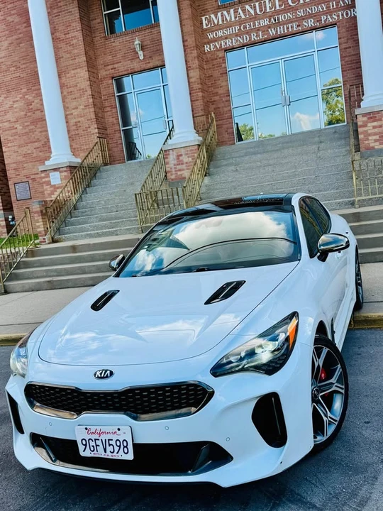 2020 Kia Stinger GT - Image 15 of 19