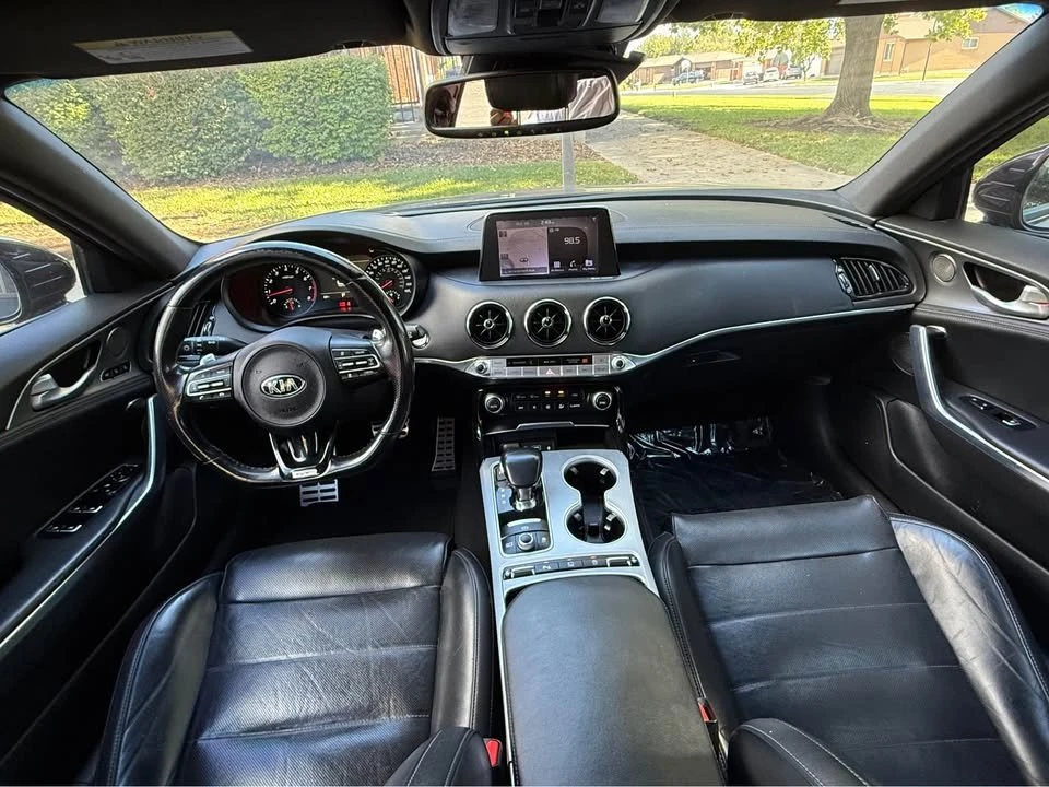 2020 Kia Stinger GT - Image 6 of 15