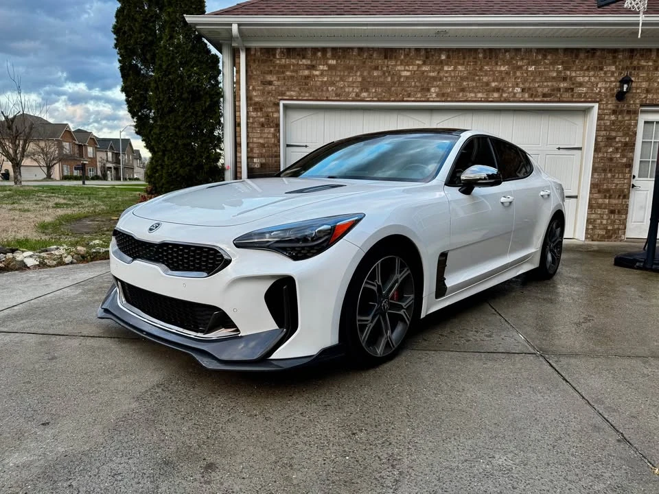2020 Kia Stinger GT - Image 2 of 17