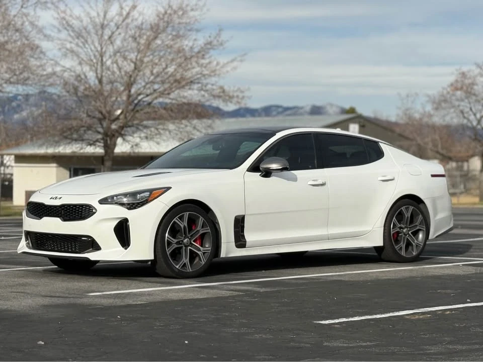 2020 Kia Stinger GT - Image 3 of 18