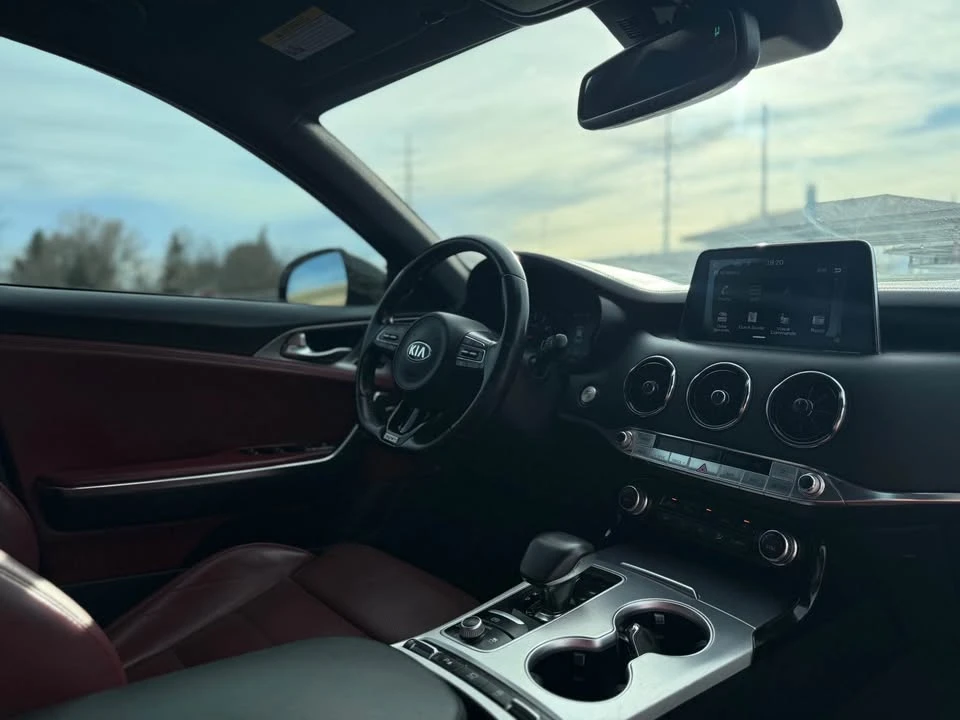 2020 Kia Stinger GT - Image 13 of 18