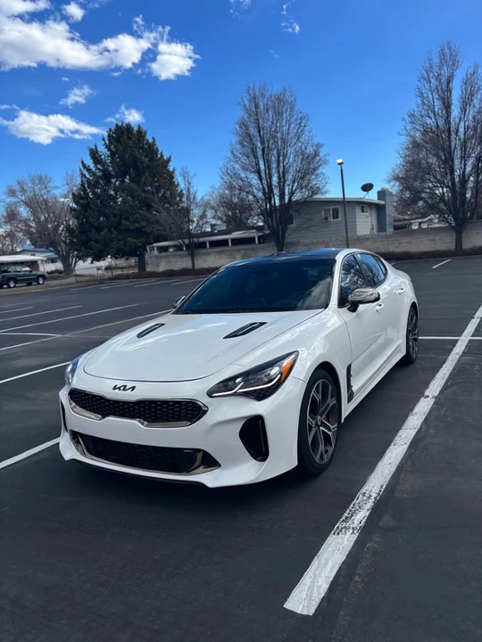 2020 Kia Stinger GT - Image 3 of 18