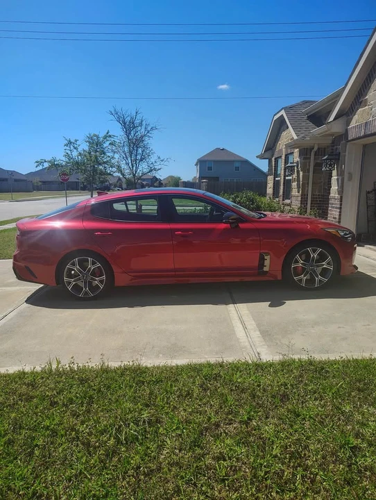 2020 Kia Stinger GT - Image 4 of 11