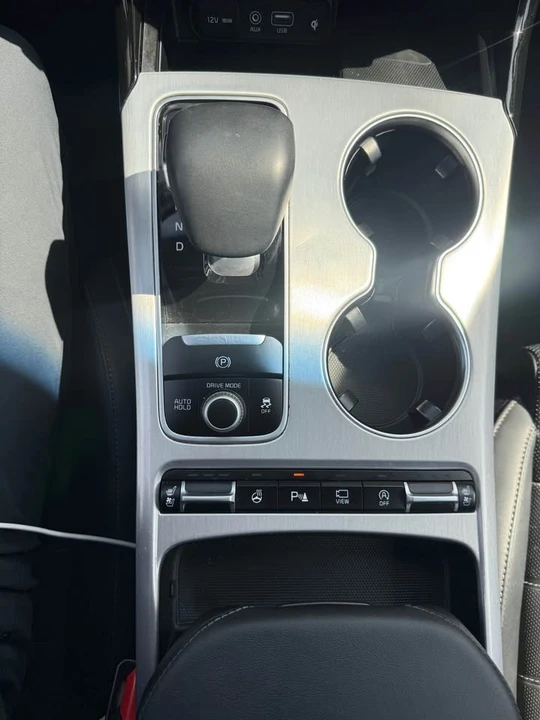 2020 Kia Stinger GT - Image 12 of 18
