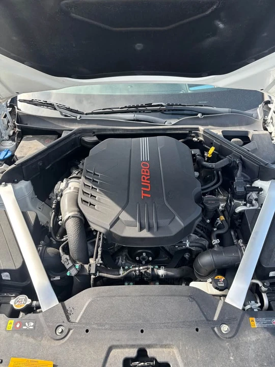 2020 Kia Stinger GT - Image 13 of 15