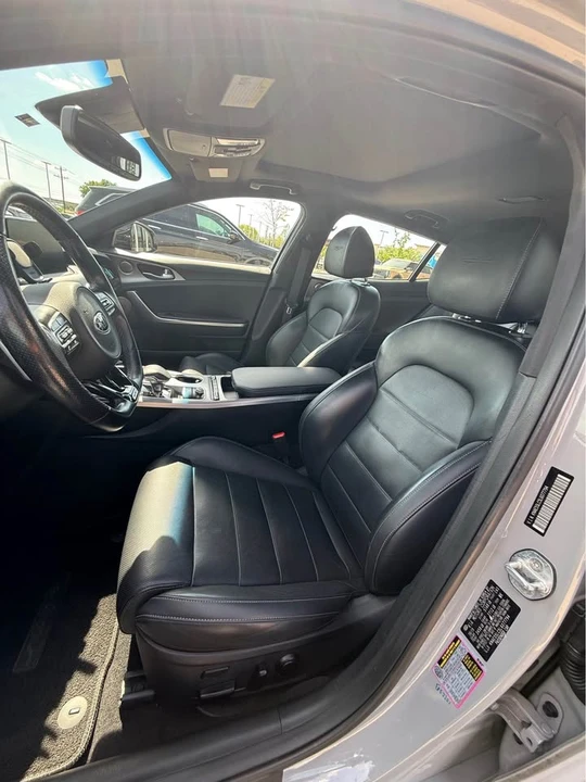 2020 Kia Stinger GT - Image 6 of 18