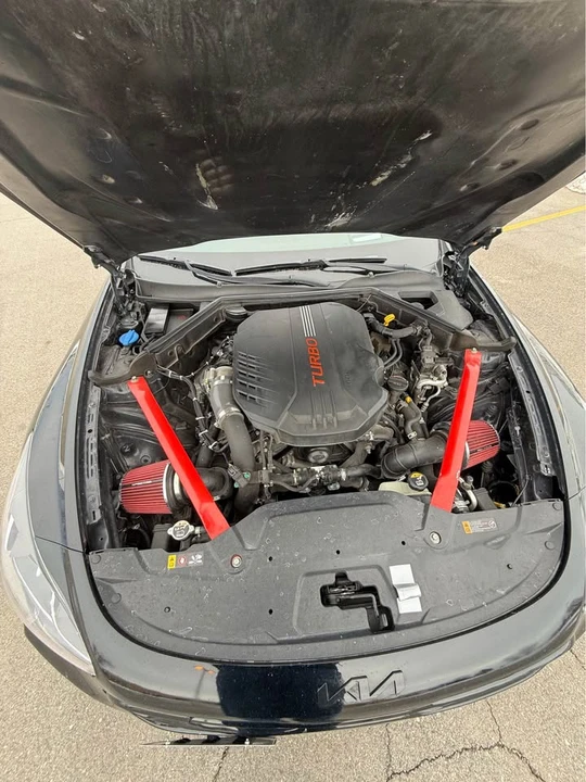 2020 Kia Stinger GT - Image 6 of 18