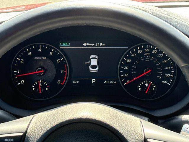 2020 Kia Stinger GT - Image 17 of 20