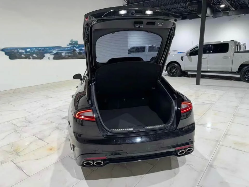 2020 Kia Stinger GT - Image 6 of 16