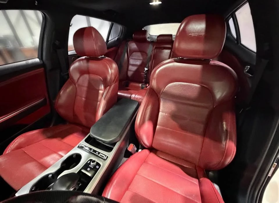 2020 Kia Stinger GT - Image 5 of 6