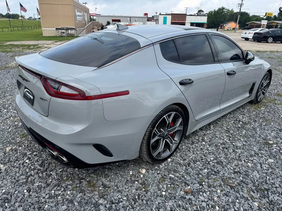 2020 Kia Stinger GT - Image 6 of 10