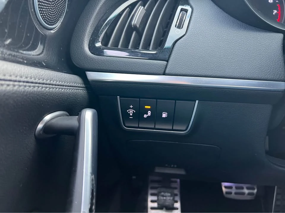 2020 Kia Stinger GT - Image 7 of 19