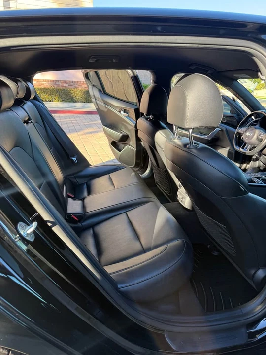 2020 Kia Stinger - Image 11 of 12