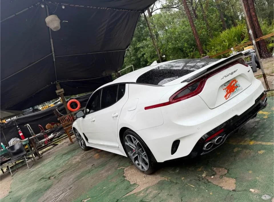 2020 Kia Stinger GT - Image 4 of 5