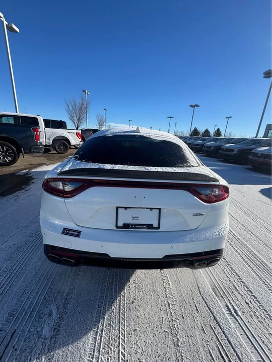2020 Kia Stinger GT - Image 5 of 16