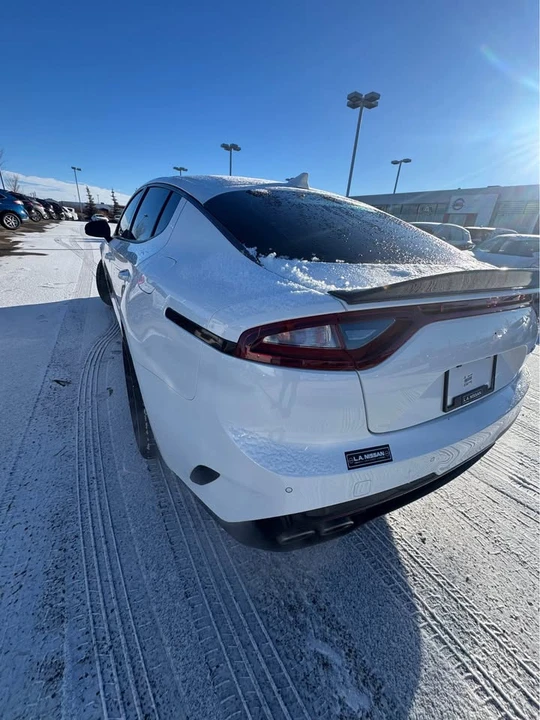 2020 Kia Stinger GT - Image 4 of 16