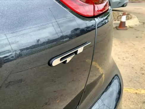 2020 Kia Stinger GT - Image 8 of 19