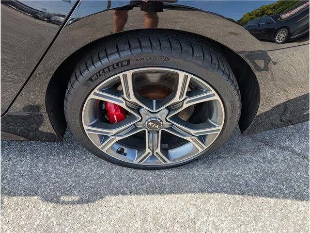 2020 Kia Stinger GT - Image 9 of 11