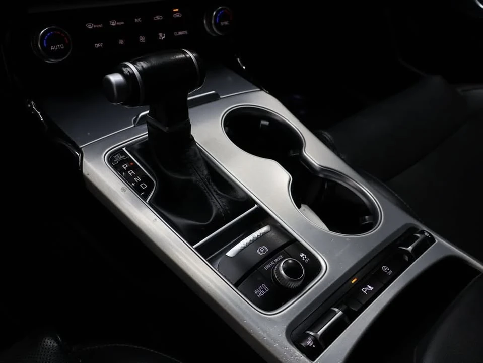 2020 Kia Stinger GT - Image 19 of 20