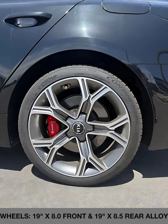 2020 Kia Stinger GT - Image 9 of 11