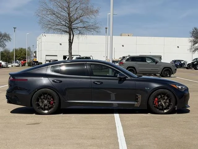 2020 Kia Stinger GT - Image 2 of 19
