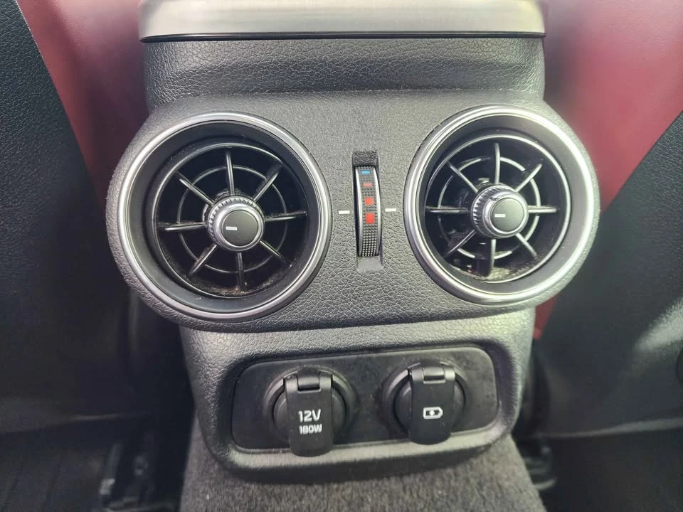 2020 Kia Stinger GT - Image 6 of 20