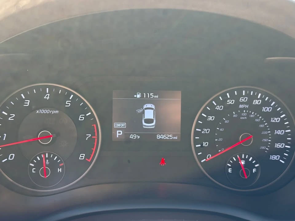 2020 Kia Stinger GT - Image 10 of 13