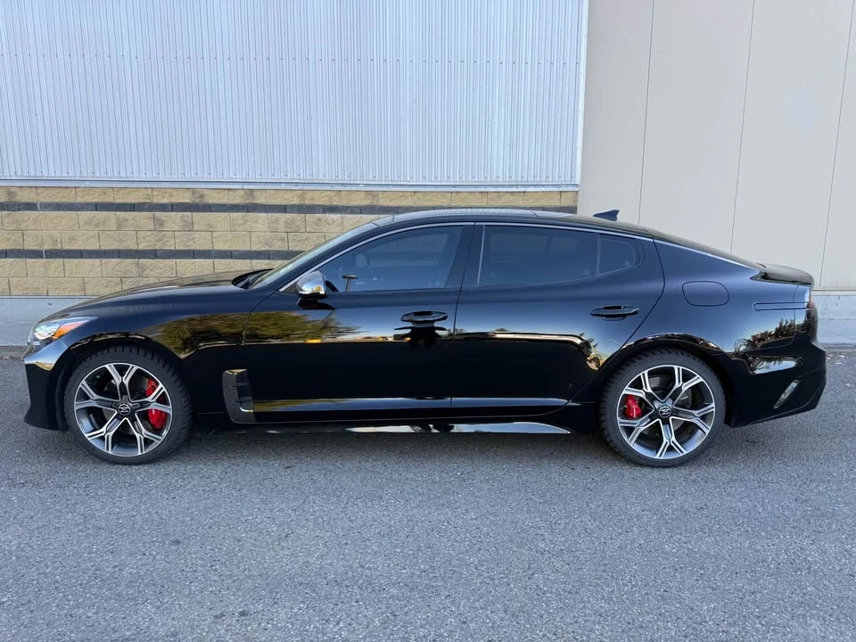 2020 Kia Stinger GT - Image 15 of 20