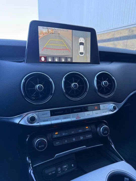 2020 Kia Stinger GT - Image 6 of 20