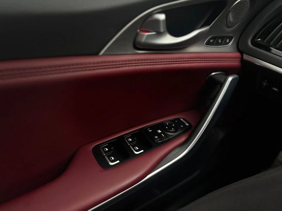 2020 Kia Stinger GT - Image 8 of 14