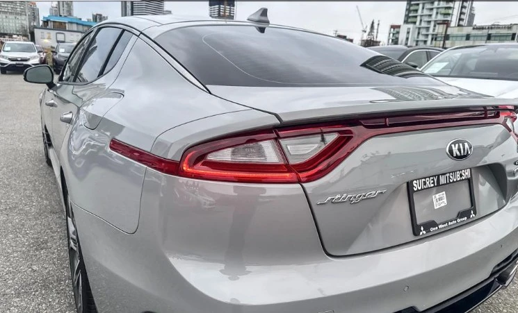 2020 Kia Stinger GT - Image 5 of 16