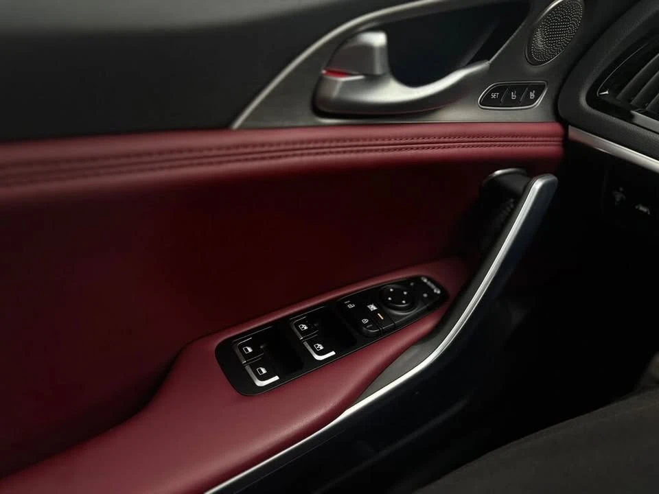 2020 Kia Stinger GT - Image 9 of 16